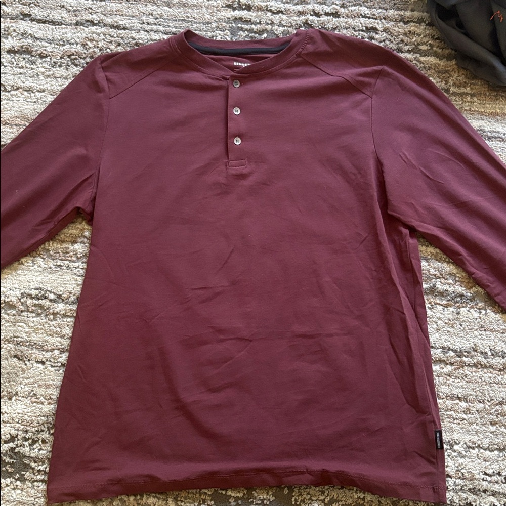 Kenneth Cole Maroon Button-Up Henley